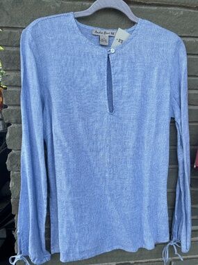 New 100% Linen Blouse by Andre Bini